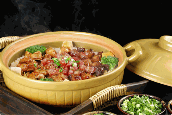同学煲仔饭