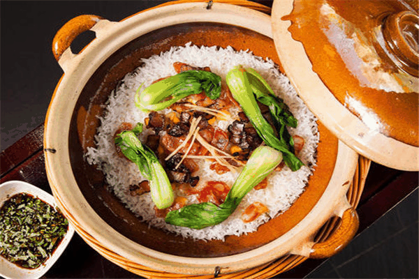 QQ煲仔饭