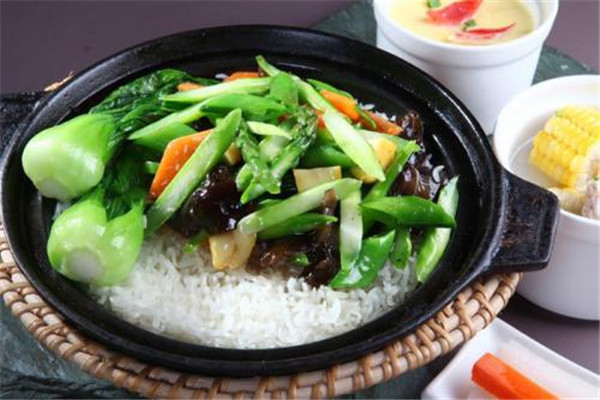 淘淘煲煲仔饭