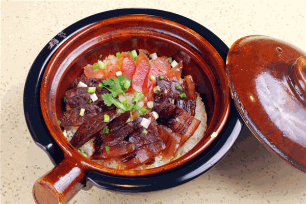 皇潮煲仔饭