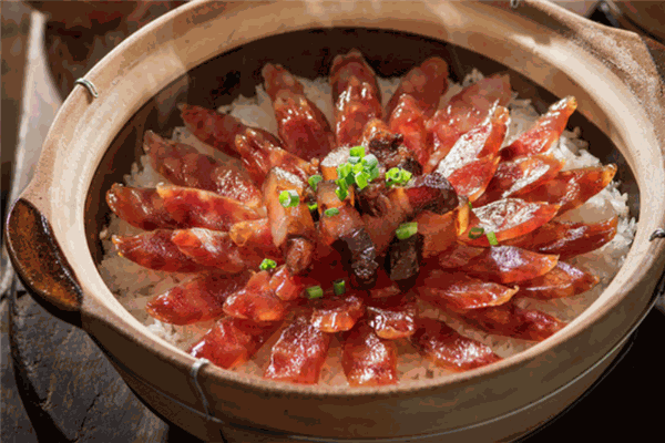 子鲤港式煲仔饭