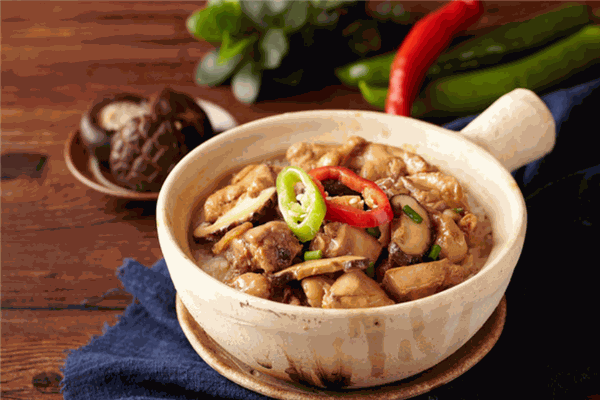 冒菜煲仔饭