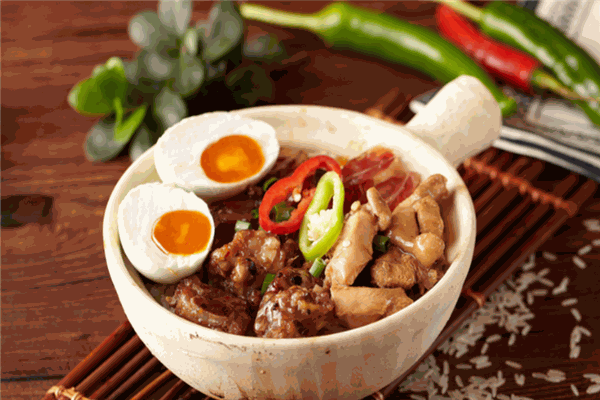 冒菜煲仔饭