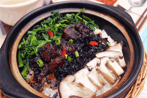 御品煲仔饭