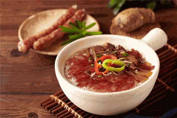 冒菜煲仔饭