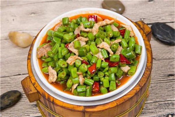 金缘佳木桶饭