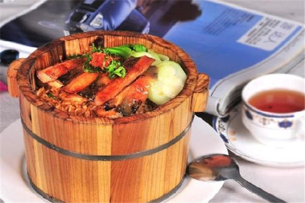 金缘佳木桶饭