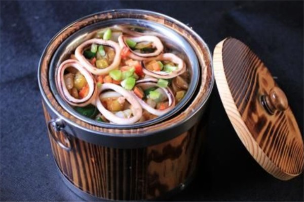 稻香木桶饭