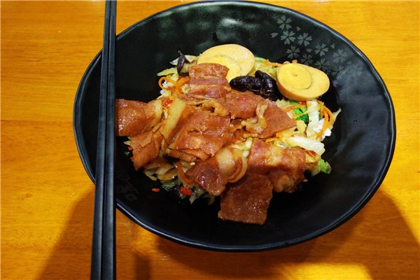 卤汁儿烧卤饭
