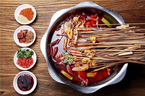 签签向上串串麻辣烫小吃
