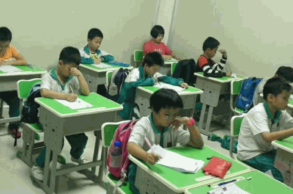 小学托管班如何开办