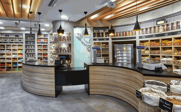 小马瓜子干果店