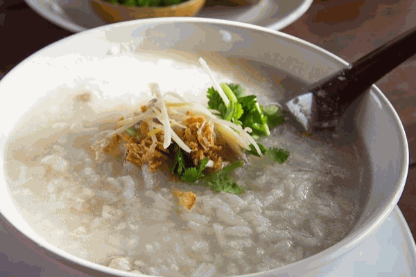 初摊粥铺
