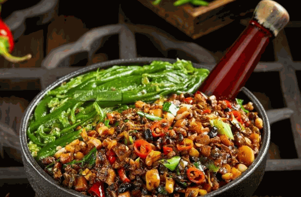 擂初味擂椒拌饭