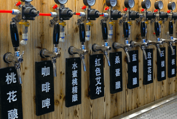 汉森熊啤酒屋