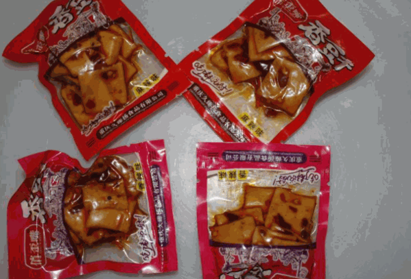 俏歪嘴休闲食品