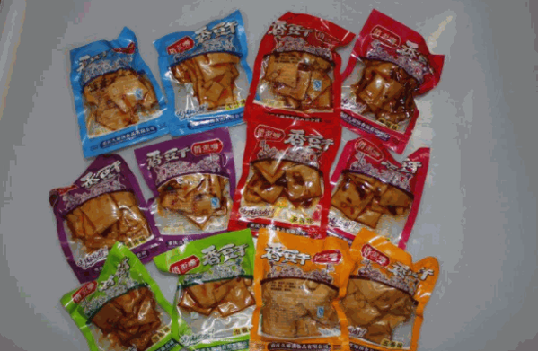 俏歪嘴休闲食品