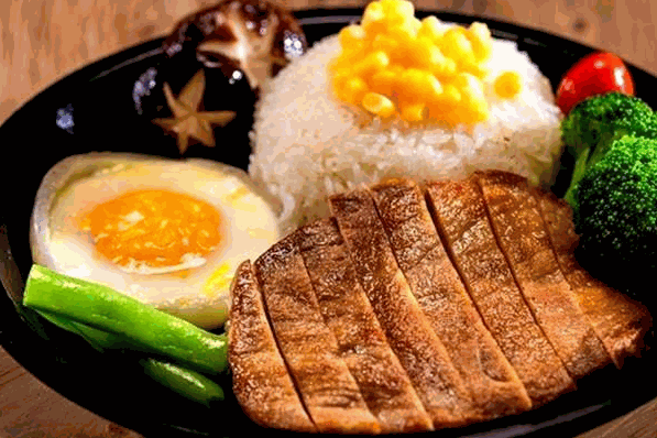 牛排爱上饭
