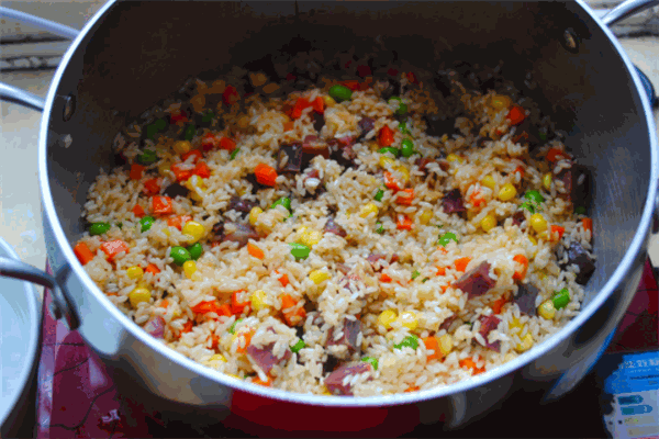 小龙煲仔饭