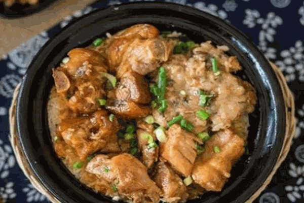 小蛮腰煲仔饭