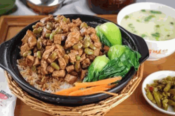 武夫煲仔饭