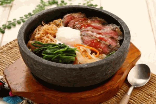 润粤煲仔饭