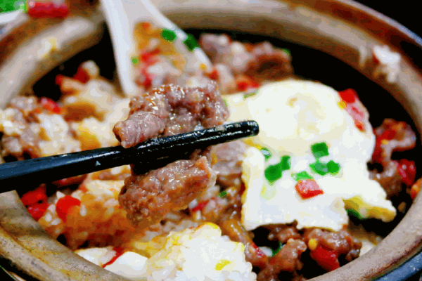 润粤煲仔饭