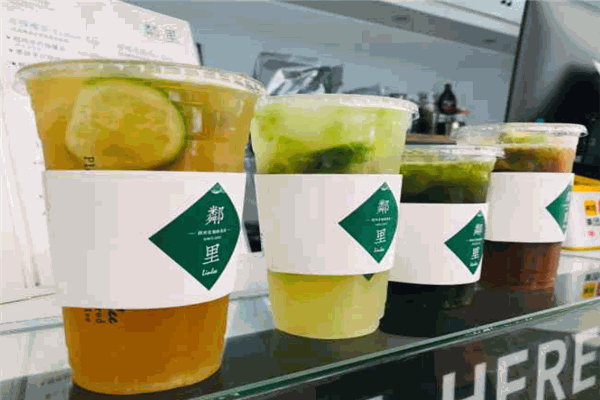 鄰里手打柠檬茶