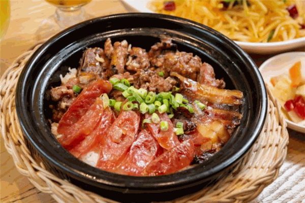 三子煲仔饭