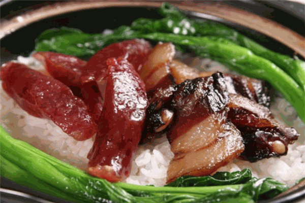 鱼米香煲仔饭