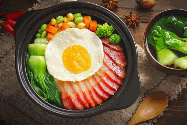 鱼米香煲仔饭