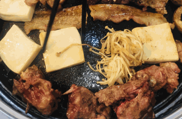 卿古炭火烤肉