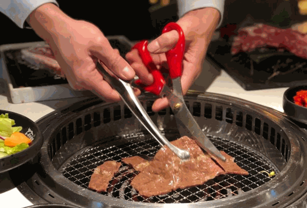 拾拾石板黑猪烤肉