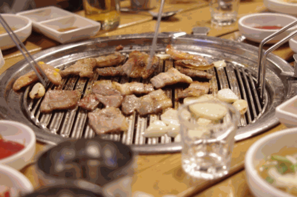 烧客自助炭火烤肉