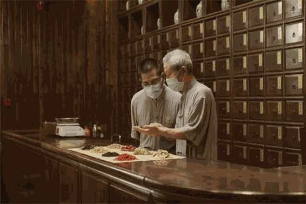 火氏中药面膜