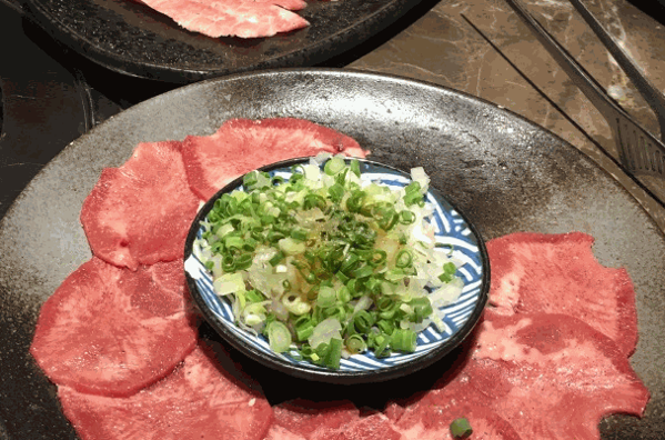 热血兄弟炭火烧肉