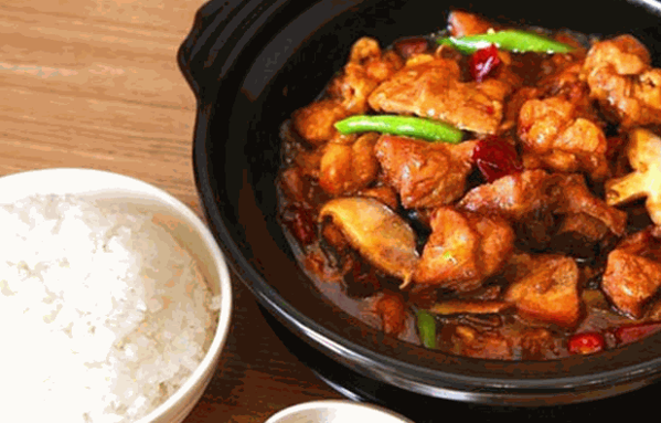 鸡米膳黄焖鸡米饭
