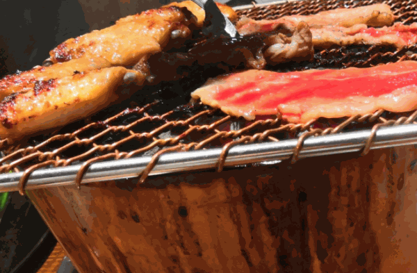 原始泥炉烤肉