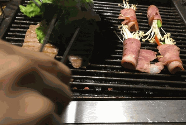 麻浦拳头玉米烤肉