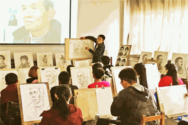 启典东方画室