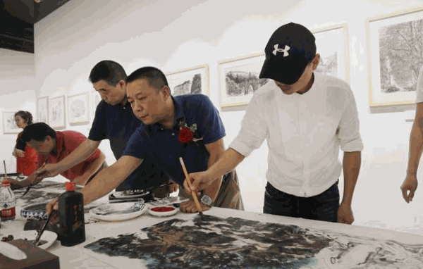 当代书画院