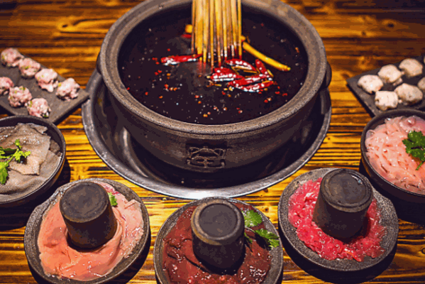 观窑砂锅串串香