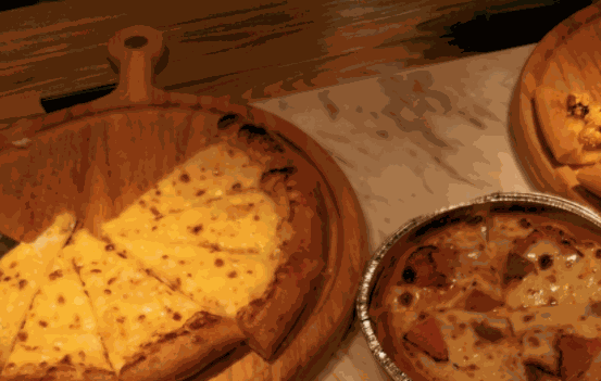City 1+1 pizza 城市比萨