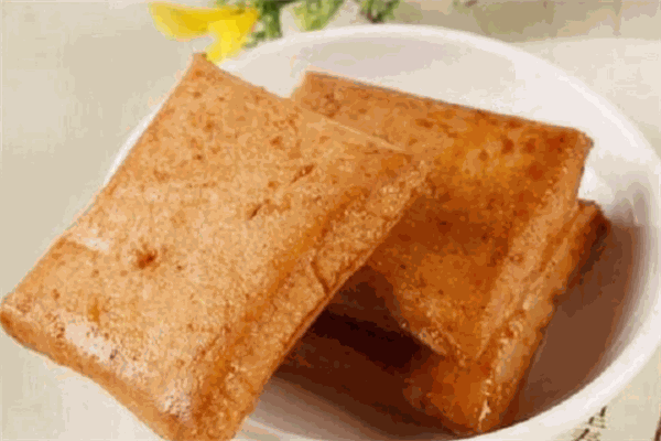 萌小福六块九零食铺子