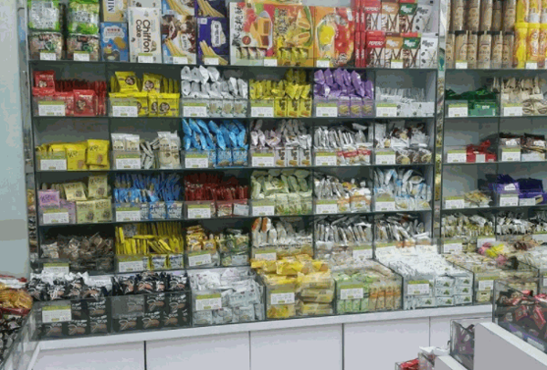 新一江零食码头