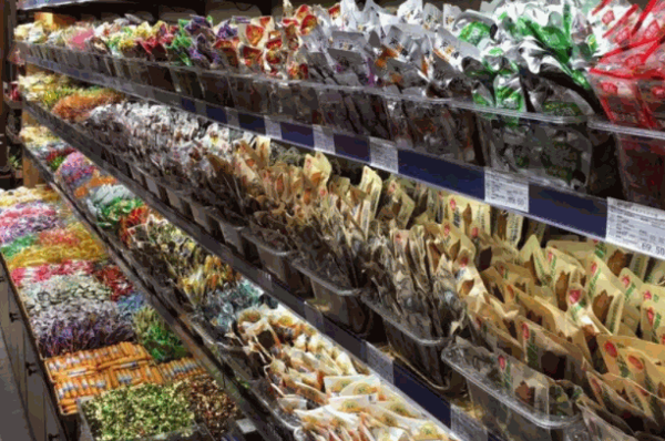 6元9零食工厂
