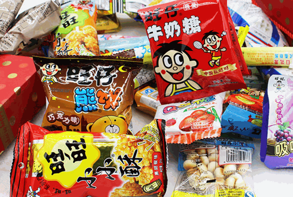 萌小福六块九零食铺子