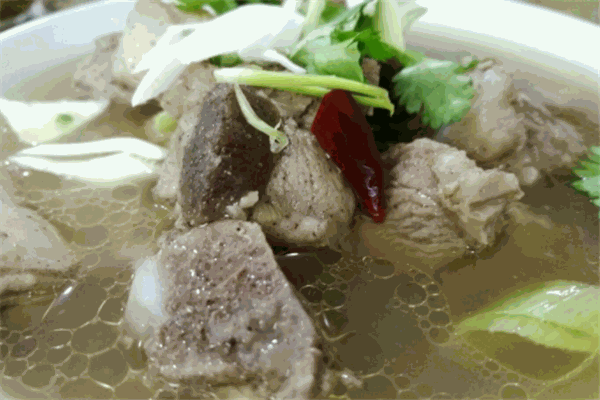 王哈哈蒸碗羊羔肉