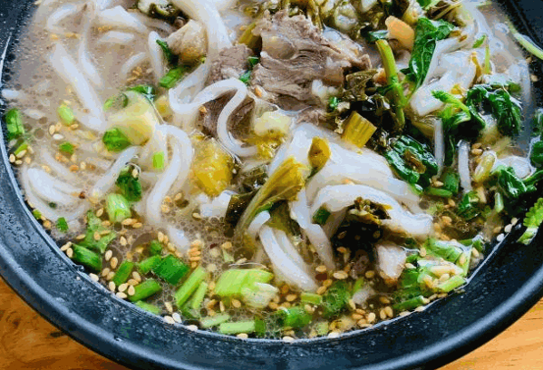 六盘水羊肉米线