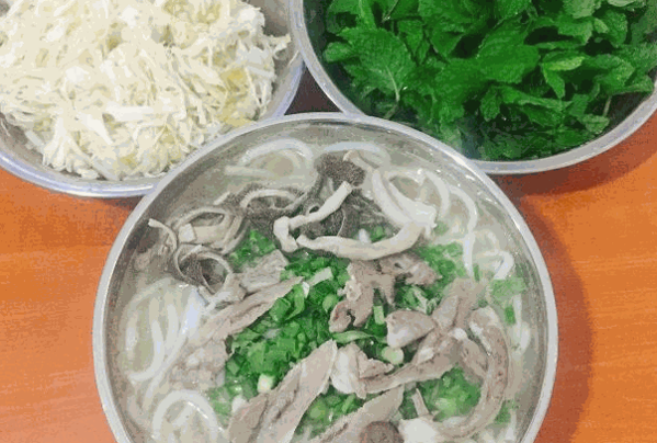 六盘水羊肉米线